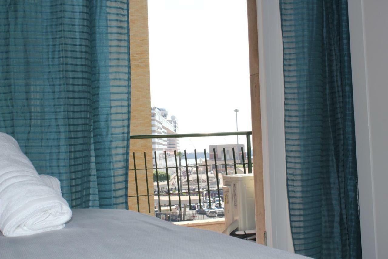 La Finestra Sul Porto Bed & Breakfast 3*